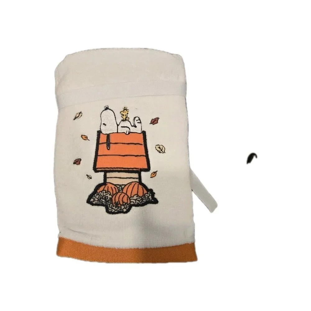 NEW Peanuts 16